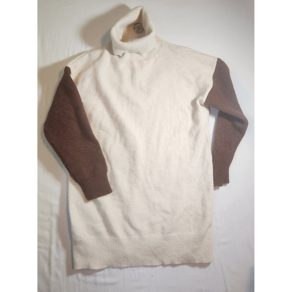 Oka Kie Turtleneck Sweater Cream Brown Colorblock Rayon Blend Knit